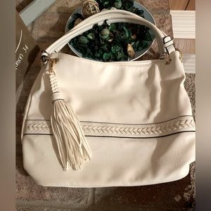 Shoulder bag in white